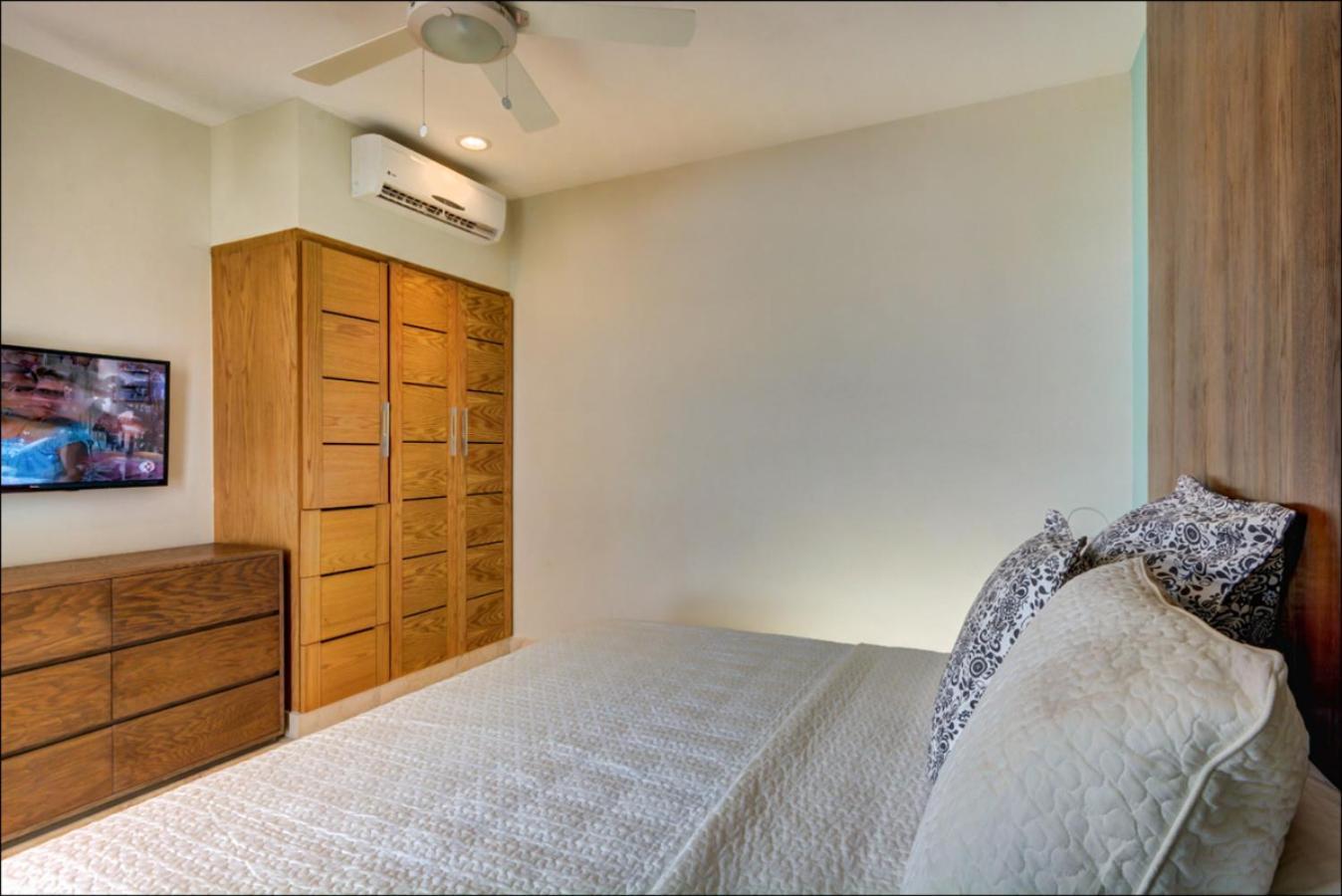 Anah Suites By Las Flores Vacation Rentals بلايا ديل كارمن المظهر الخارجي الصورة