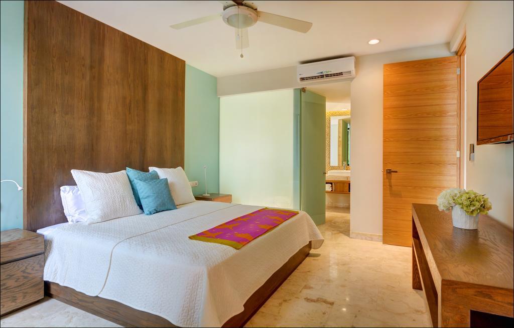 Anah Suites By Las Flores Vacation Rentals بلايا ديل كارمن المظهر الخارجي الصورة